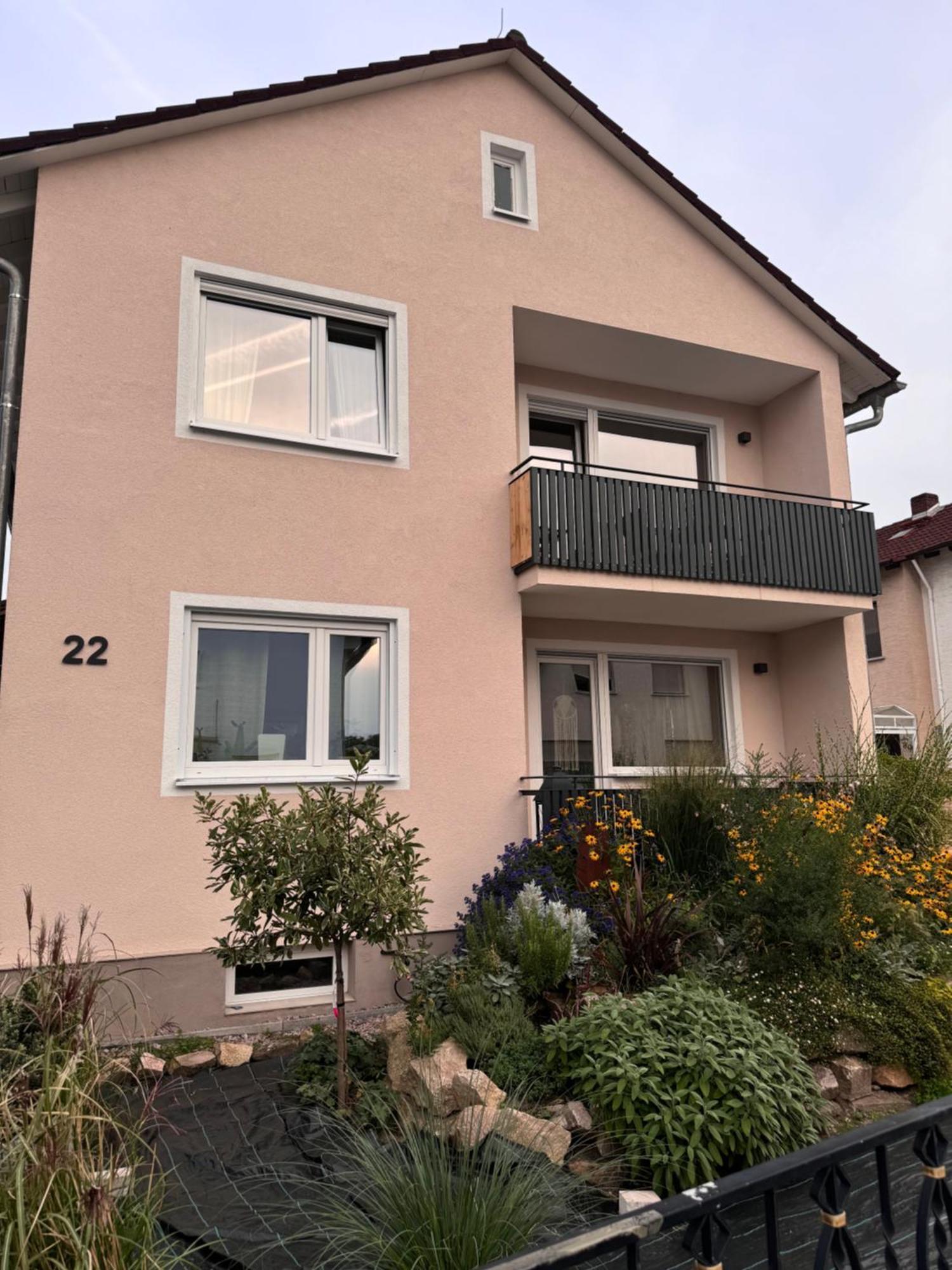 Helle Und Gemuetliche Ferienwohnung In Lorsch Eksteriør billede